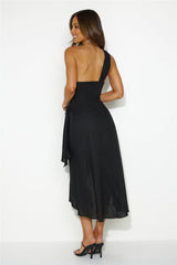 Holding On Midi Dress Black